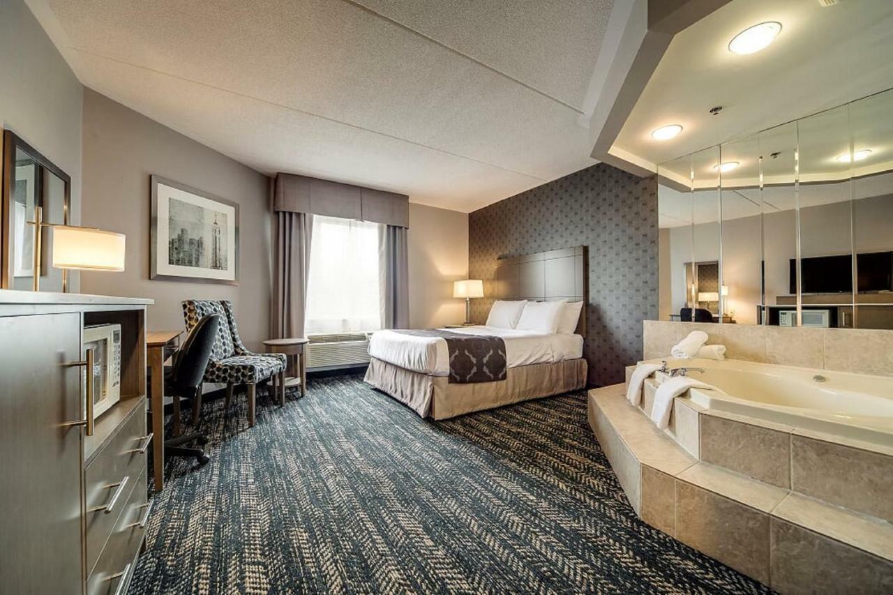 Monte Carlo Inn Μπράμπτον Εξωτερικό φωτογραφία